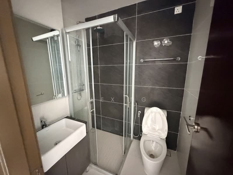 Condominium for Sale at Kings Bay @ Country Garden Danga Bay - Alex Ng - Bathroom - PropertyGuru.com.my