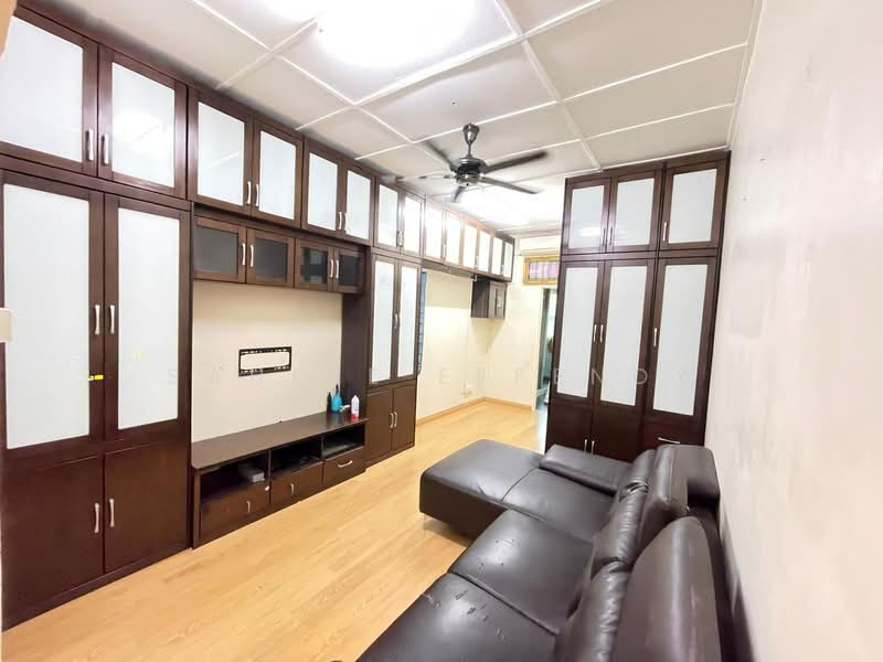 2-storey Terraced House for Sale in Seksyen 4 (Kota Damansara) - Saufee Effendy - Living Room - PropertyGuru.com.my