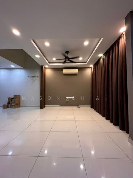 Bandar Bukit Raja untuk Untuk Dijual - RM 1,030,000, Apr 2026 - Living Room - PropertyGuru.com.my