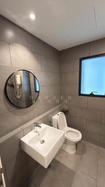 Service Residence for Rent at Maya Ara Residences - Darren Leong - Bathroom - PropertyGuru.com.my