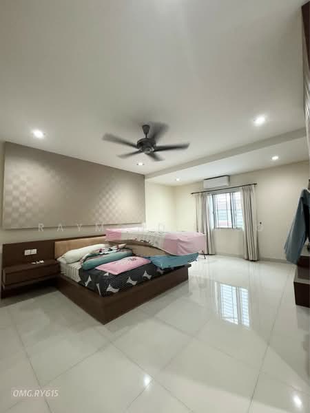 Clivia @ Bandar Parklands untuk Untuk Dijual - RM 1,150,000, Apr 2026 - Bedroom - PropertyGuru.com.my