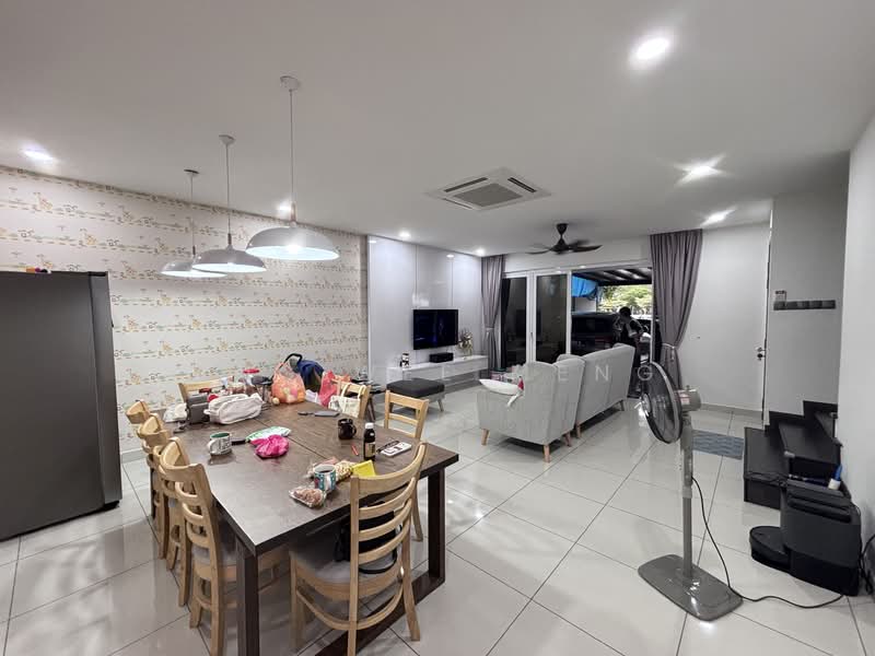 2-storey Terraced House for Sale in Taman Dato Onn (Johor Bahru) - Ang Wee Meng - Living Room - PropertyGuru.com.my