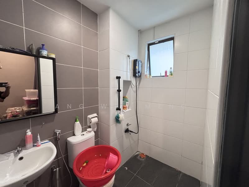 2-storey Terraced House for Sale in Taman Dato Onn (Johor Bahru) - Ang Wee Meng - Bathroom - PropertyGuru.com.my