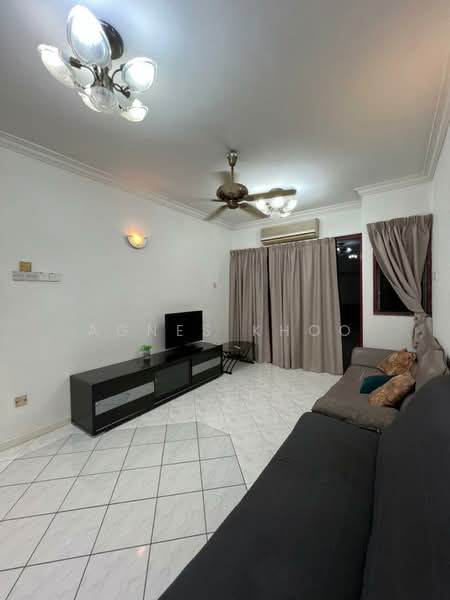 Marina Bay Condominium untuk Untuk Disewa - RM 2,000 /bulan, Apr 2026 - Living Room - PropertyGuru.com.my