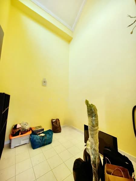 1.5-storey Terraced House for Sale in Taman Rinting (Masai) - Shao Qi - Interior - PropertyGuru.com.my