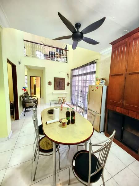 1.5-storey Terraced House for Sale in Taman Rinting (Masai) - Shao Qi - Dining Room - PropertyGuru.com.my