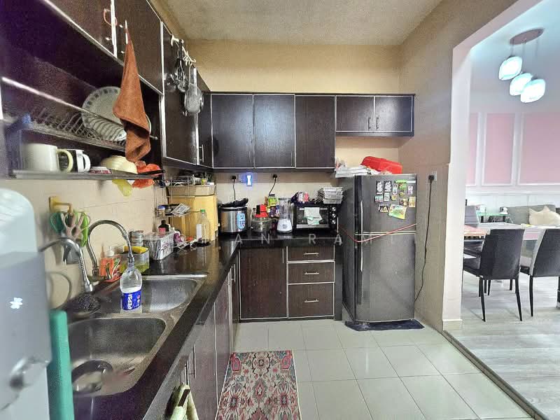 Apartment for Sale at Apartment Sri Hijauan - Luqman Ramli - Kitchen - PropertyGuru.com.my