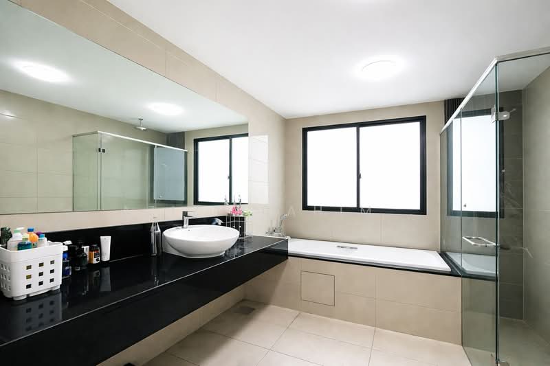 Bungalow for Rent in Cyberjaya (Selangor) - Azizirrahim . - Bathroom - PropertyGuru.com.my