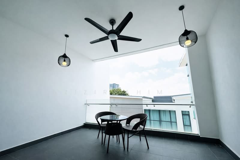 Bungalow for Rent in Cyberjaya (Selangor) - Azizirrahim . - Balcony - PropertyGuru.com.my