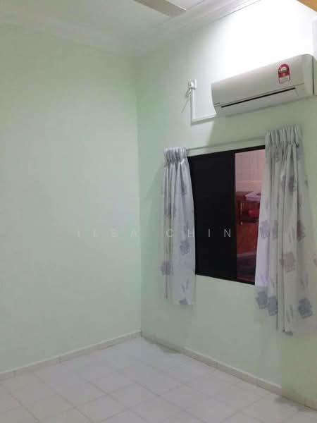1-storey Terraced House for Sale in Mutiara Rini (Skudai) - Ilsa Chin - Interior - PropertyGuru.com.my
