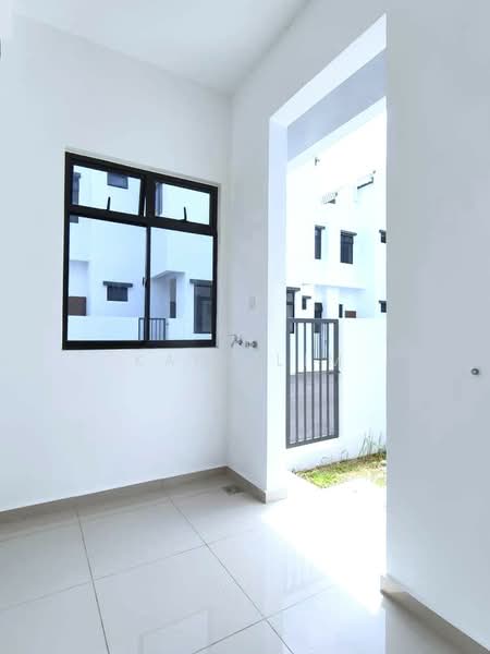 2-storey Terraced House for Sale in Bandar Dato Onn (Tebrau) - Karl Lim - Exterior - PropertyGuru.com.my