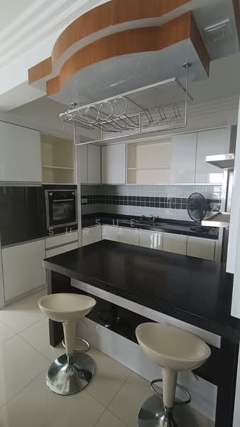 Condominium for Sale at Platino Condominium - Sue Surjani Muis - Kitchen - PropertyGuru.com.my