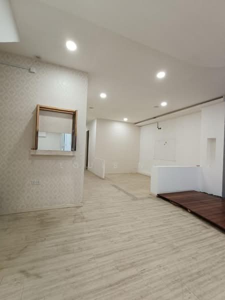 Shop for Rent in Taman Molek (Johor Bahru) - Louis Ng - PropertyGuru.com.my
