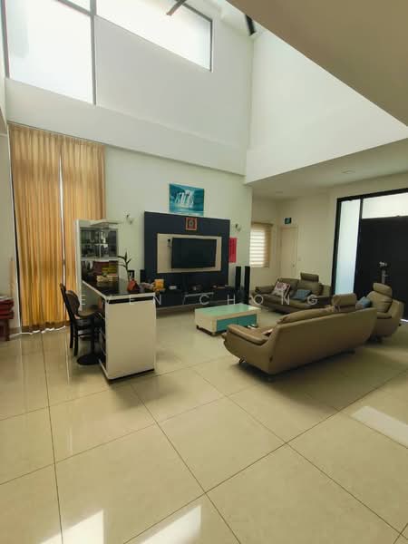 Long Branch Residence untuk Untuk Dijual - RM 2,600,000, Apr 2026 - Living Room - PropertyGuru.com.my