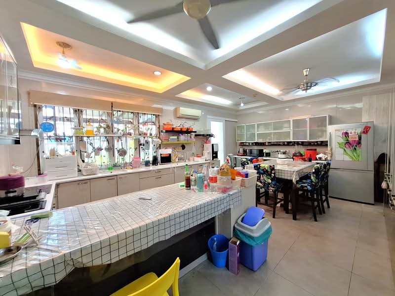 2-storey Terraced House for Sale in Taman Mutiara Indah (Puchong) - Ian Fan - Kitchen - PropertyGuru.com.my