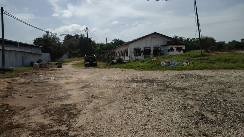 Agricultural Land for Sale in Saujana Rawang (Rawang) - Sally Anne Khoo Siew bee - Exterior - PropertyGuru.com.my