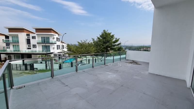 Semi-Detached House for Sale in Serendah (Selangor) - Angie Ong - Balcony - PropertyGuru.com.my