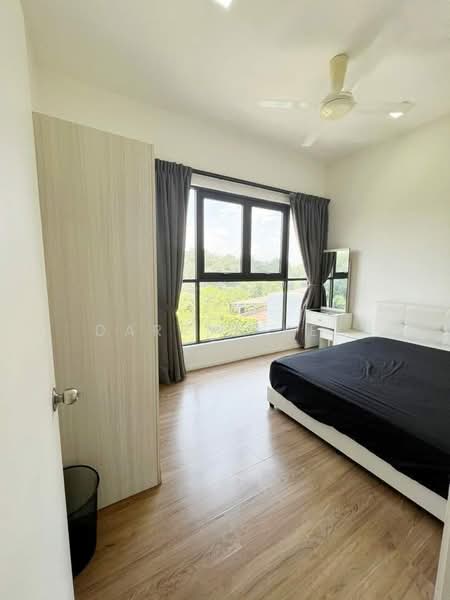 Condominium for Sale at The WaterEdge (Pinggiran Air) - Darryl Kee - Bedroom - PropertyGuru.com.my