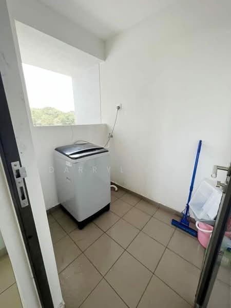 Condominium for Sale at The WaterEdge (Pinggiran Air) - Darryl Kee - Balcony - PropertyGuru.com.my