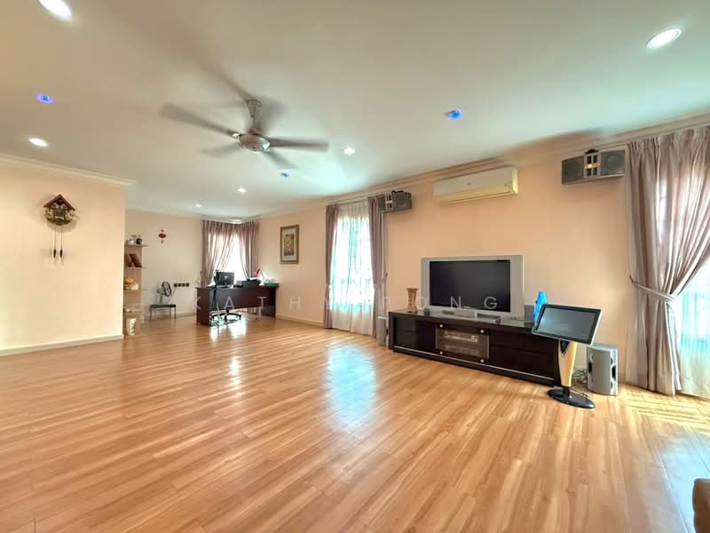Bungalow for Sale in Rawang (Selangor) - Kathy Pong - Living Room - PropertyGuru.com.my