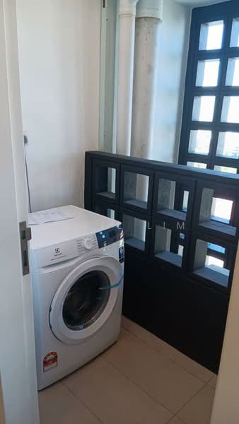 Service Residence for Rent at Maya Ara Residences - Angel Lim - Washing Machine - PropertyGuru.com.my