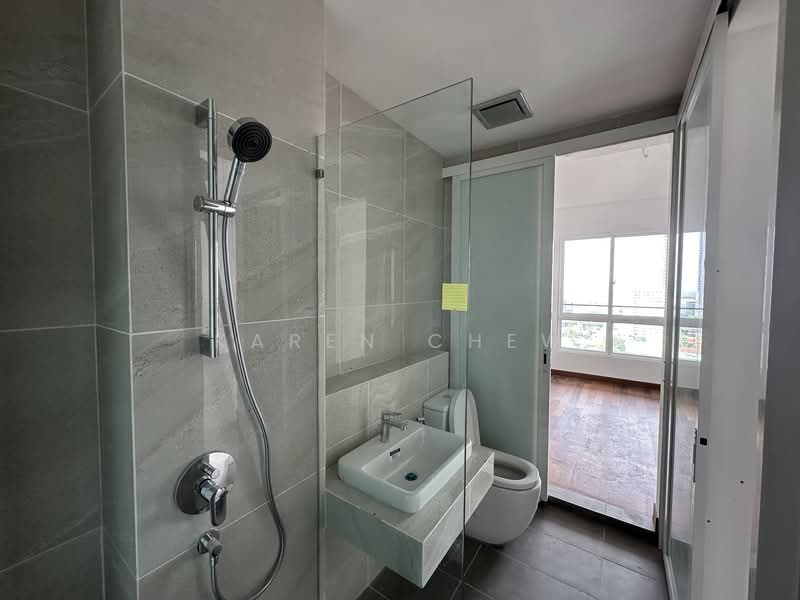 Condominium for Sale at Codrington Residence - Karen Chew - Bathroom - PropertyGuru.com.my