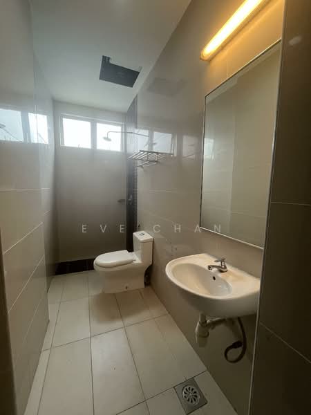 Anjung Seri untuk Untuk Dijual - RM 648,000, Apr 2026 - Bathroom - PropertyGuru.com.my