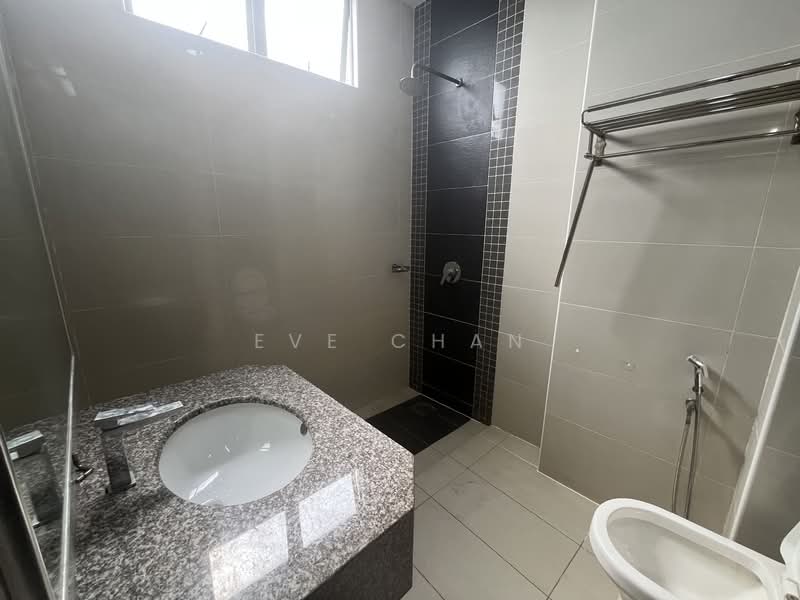Anjung Seri untuk Untuk Dijual - RM 648,000, Apr 2026 - Bathroom - PropertyGuru.com.my