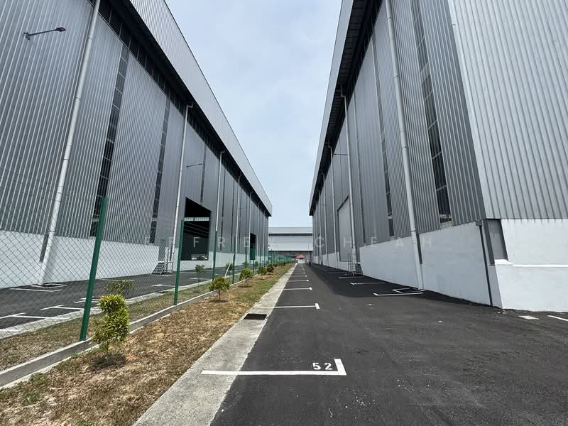 Semi-D Factory for Rent in North Port (Pelabuhan Utara) (Port Klang (Pelabuhan Klang)) - Jeffrey Cheah - Exterior - PropertyGuru.com.my