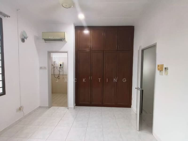 Untuk Disewa - Taman Desa Tebrau