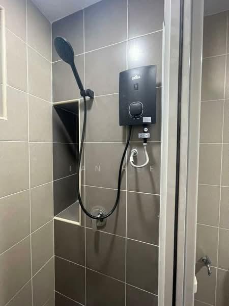 Service Residence for Sale at Serviced Residence @ Razak City Residences (RC Residences) - Ian Hee - Bathroom - PropertyGuru.com.my