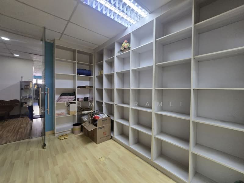 Shop / Office for Sale in Bandar Baru Bangi (Selangor) - Luqman Ramli - Interior - PropertyGuru.com.my