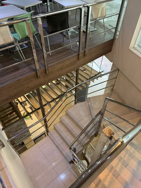 Retail Space for Rent in Kl Sentral (Kuala Lumpur) - Levis Chan - Interior - PropertyGuru.com.my