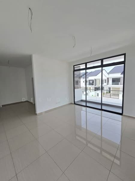Cluster House for Sale in Horizon Hills (Iskandar Puteri (Nusajaya)) - Desmond Yap - Living Room - PropertyGuru.com.my