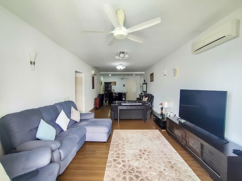 Condominium for Sale at Elit Heights @ Bayan City - N. Melisa - Living Room - PropertyGuru.com.my