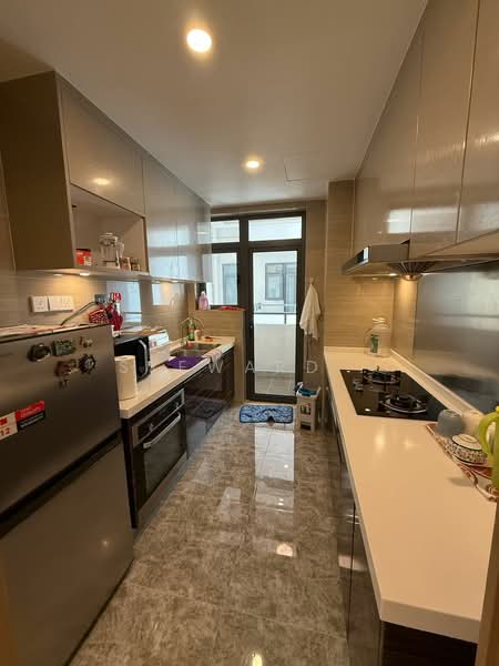 R&F Princess Cove Phase 2-Seine Region untuk Untuk Disewa - RM 3,200 /bulan, Mac 2026 - Kitchen - PropertyGuru.com.my