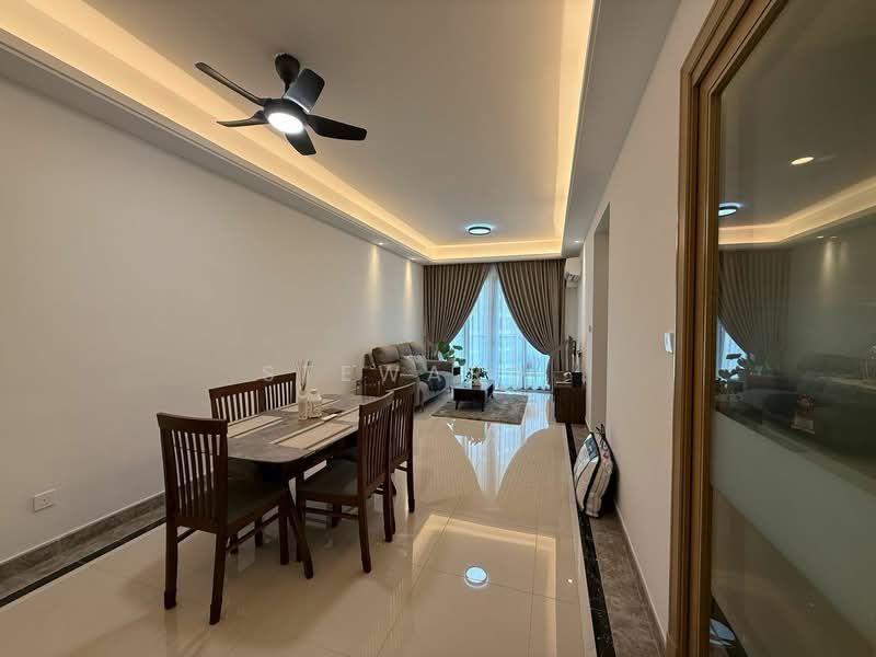 R&F Princess Cove Phase 2-Seine Region untuk Untuk Disewa - RM 3,200 /bulan, Mac 2026 - Living Room - PropertyGuru.com.my