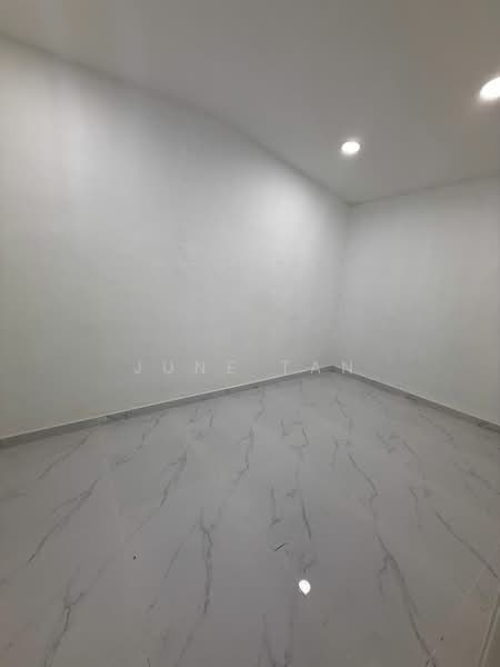 1-storey Terraced House for Sale in Taman Abad (Johor Bahru) - June Tan - Interior - PropertyGuru.com.my