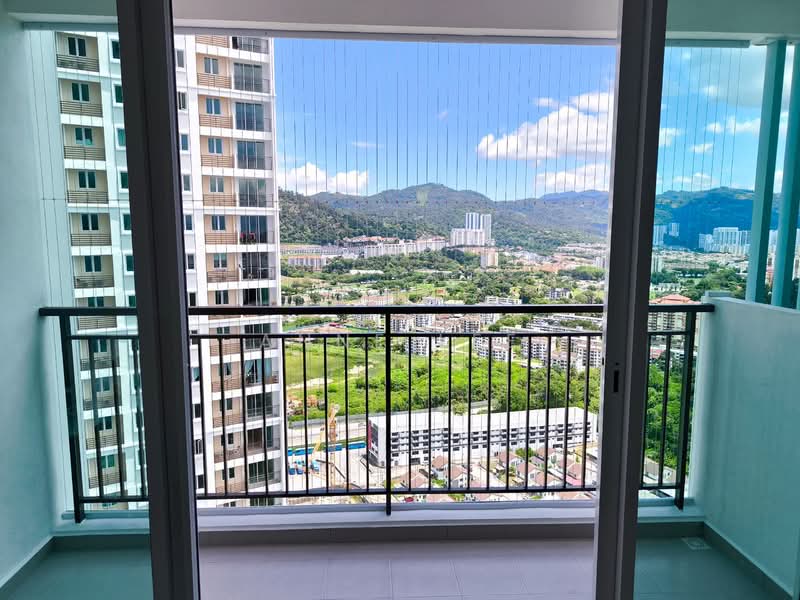Havana Beach Residences untuk Untuk Disewa - RM 2,000 /bulan, Apr 2026 - Balcony - PropertyGuru.com.my