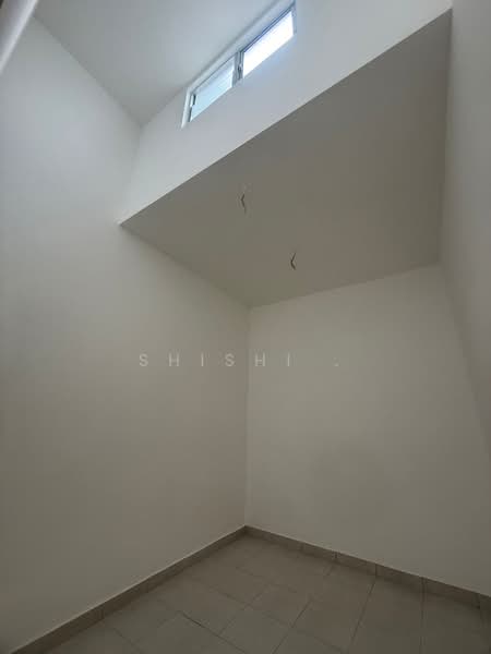 Bandar Putra untuk Untuk Disewa - RM 2,500 /bulan, Apr 2026 - PropertyGuru.com.my