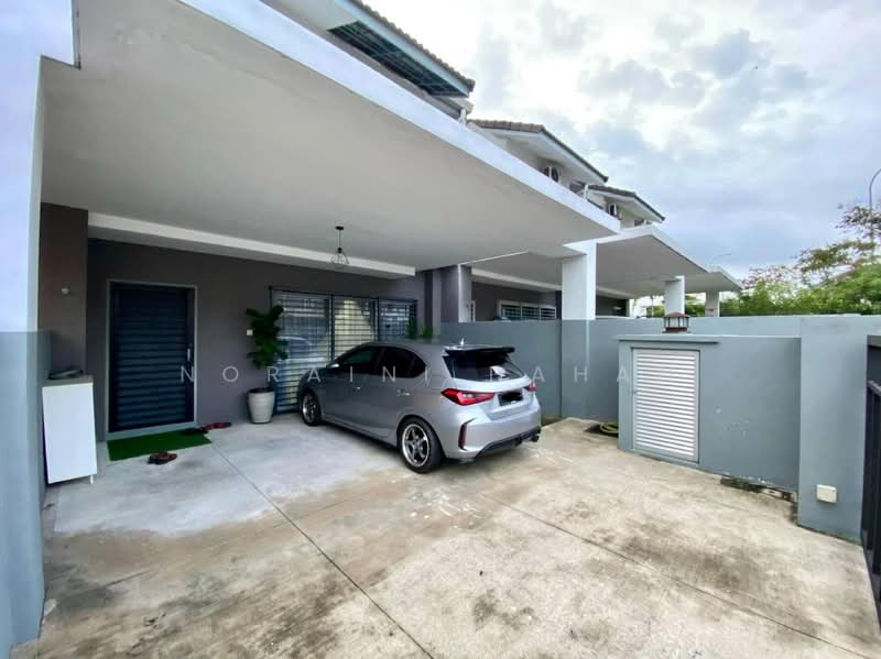 2-storey Terraced House for Sale in Semenyih (Selangor) - Noraini Dahan - Exterior - PropertyGuru.com.my