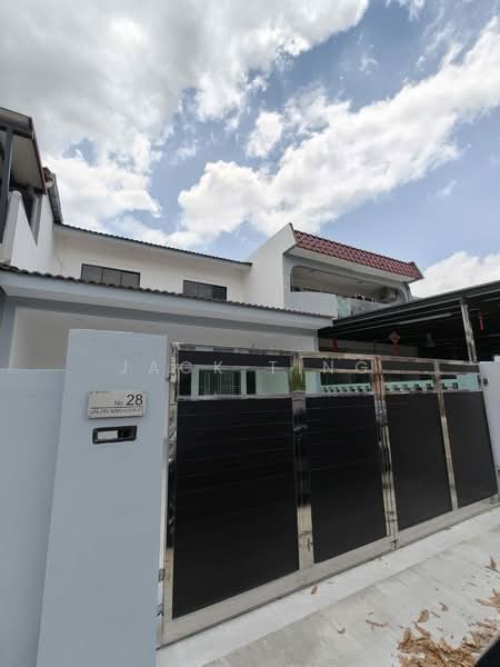 2-storey Terraced House for Sale in Taman Ungku Tun Aminah (Skudai) - Jack Ting - Exterior - PropertyGuru.com.my
