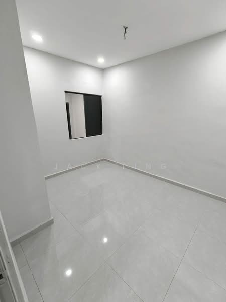 2-storey Terraced House for Sale in Taman Ungku Tun Aminah (Skudai) - Jack Ting - Interior - PropertyGuru.com.my