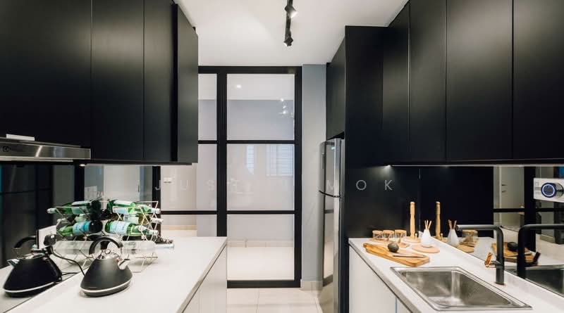 Service Residence for Sale at Horizon Suites - Justin Mok - Kitchen - PropertyGuru.com.my