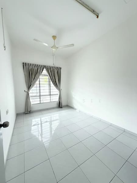 1-storey Terraced House for Sale in Bandar Indahpura (Kulai) - Danny See - Interior - PropertyGuru.com.my