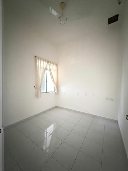 1-storey Terraced House for Sale in Bandar Indahpura (Kulai) - Danny See - Interior - PropertyGuru.com.my