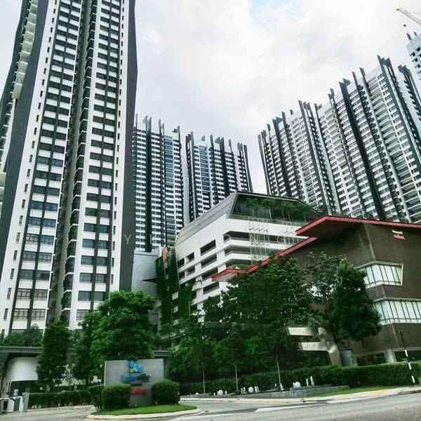 Kondominium untuk Dijual di Lakeville Residence - Yk Yong - Exterior - PropertyGuru.com.my