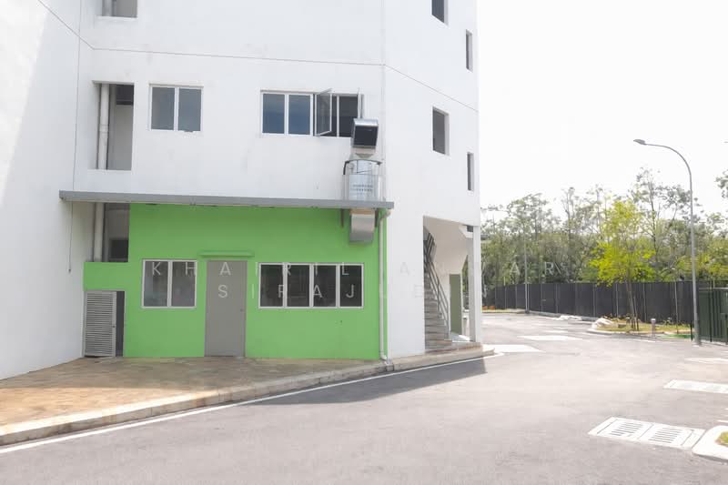Shop / Office for Rent in Desa Moccis (Sungai Buloh) - Khairil Anwar Sirajudin - Exterior - PropertyGuru.com.my