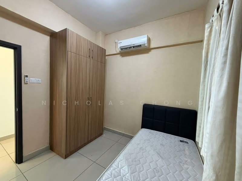 Service Residence for Rent at D'Inspire Residence (Inspira Bestari) - Nicholas Chong - Bedroom - PropertyGuru.com.my