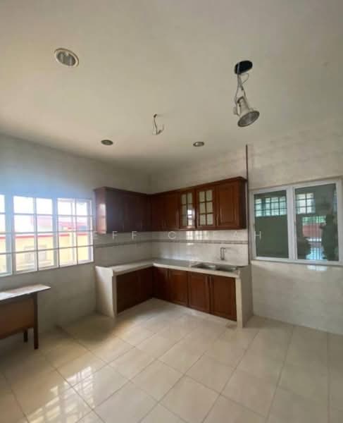 Semi-Detached House for Sale in Kajang (Selangor) - Jeff Cheah - Kitchen - PropertyGuru.com.my